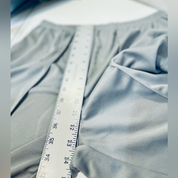 NEW Woman Within High Waisted Straight Cut Trousers Creased Gray Stretch SZ 18 - Picture 14 of 16